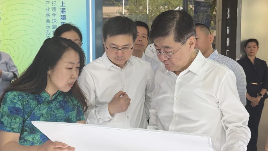 市政府副秘书长、市发展改革委主任刘健同志调研虹桥国际中央商务区